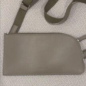 NWOT Everlane leather sling bag